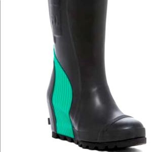 SOREL - Joan Tall Wedge Waterproof Rain Boot